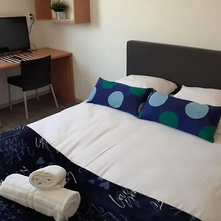 Gsa Residence Nice Port Aparthotel